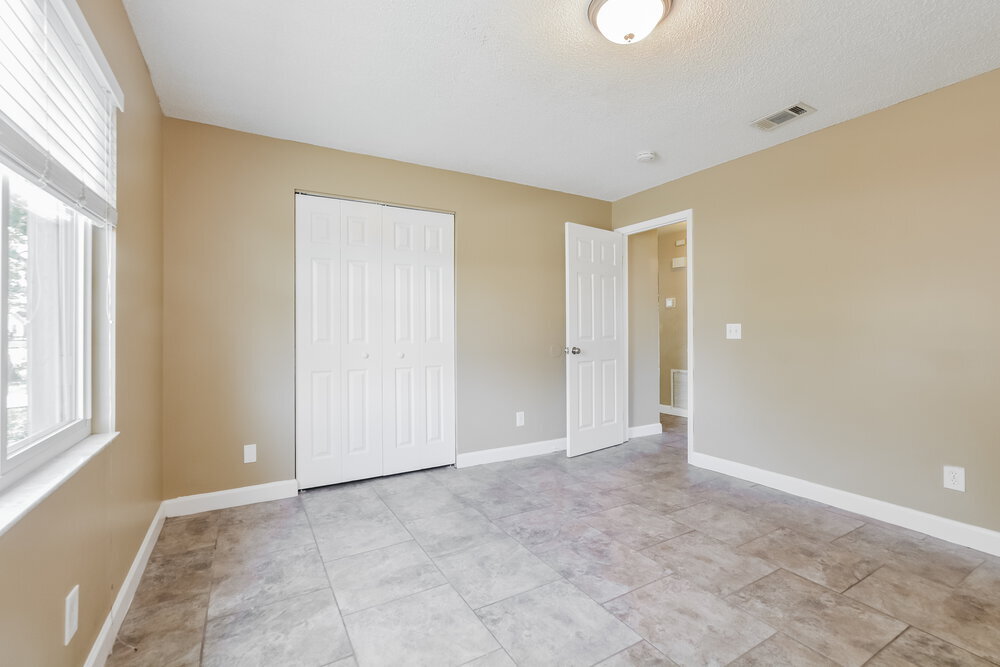 Building Photo - 1264 Croftwood Dr