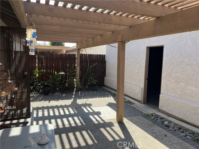 Building Photo - 537 S College Ave