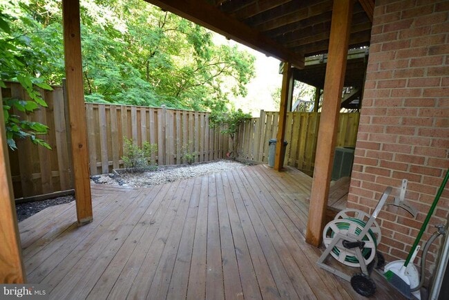 Building Photo - 6173 Green Hollow Ct