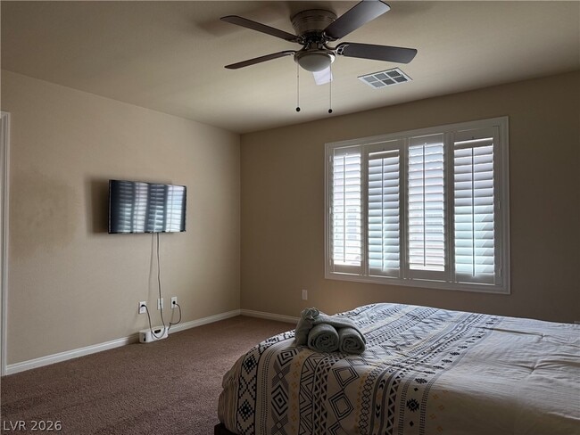 Building Photo - 6073 Crown Palms Ave