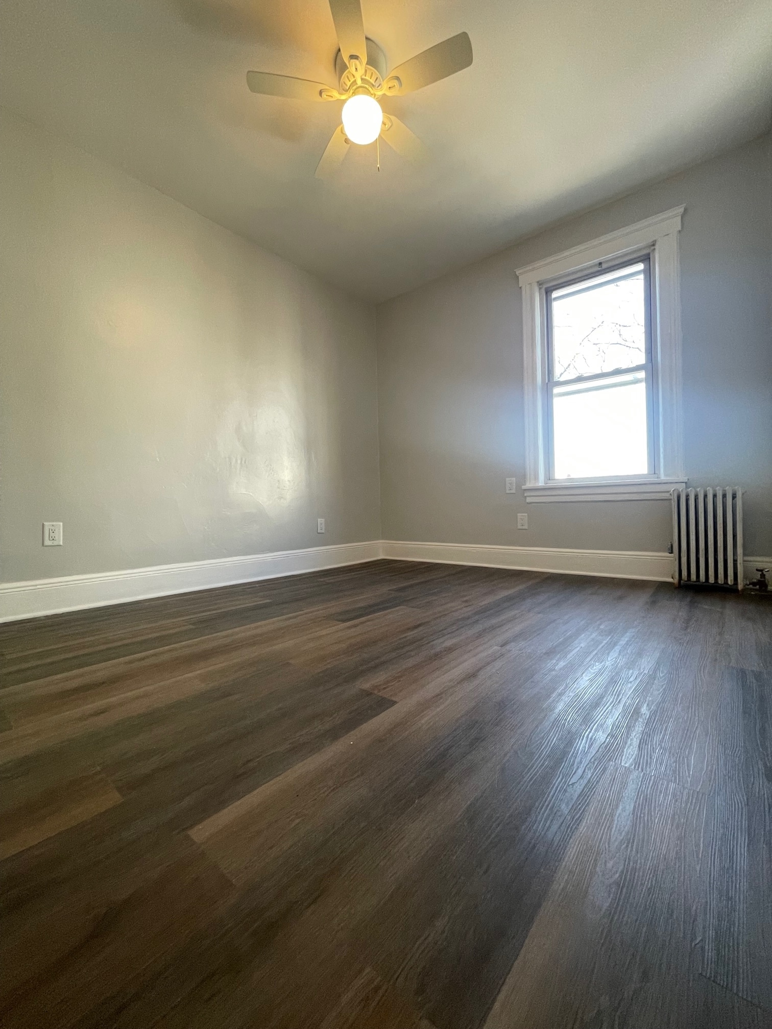 Building Photo - 101 Romaine Ave