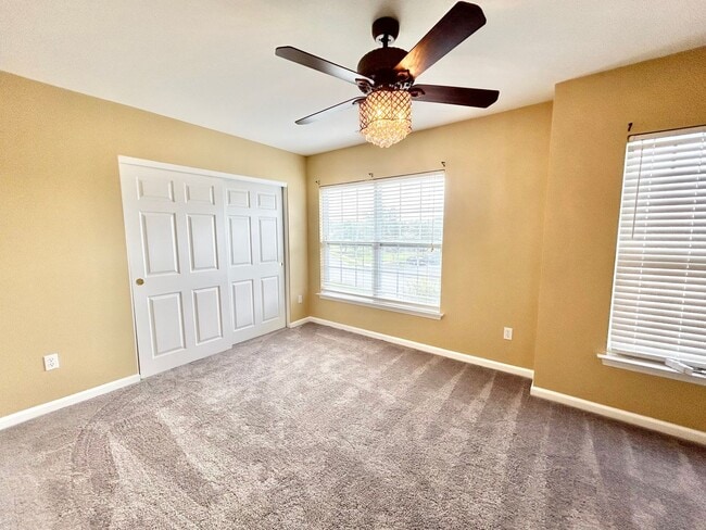 Building Photo - Stunning Home in Pooler, GA!