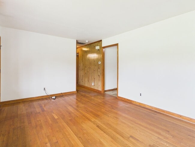 Building Photo - 11625 Reedy Branch Rd
