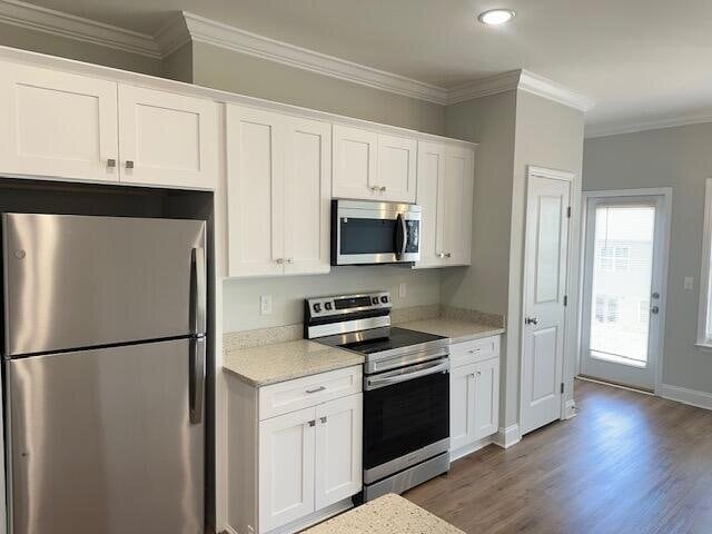 Building Photo - 403 NE Bellingham Dr