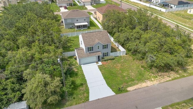 Building Photo - 303 Anchovie Ct