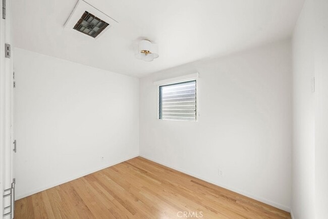 Building Photo - 170 McAulay Pl