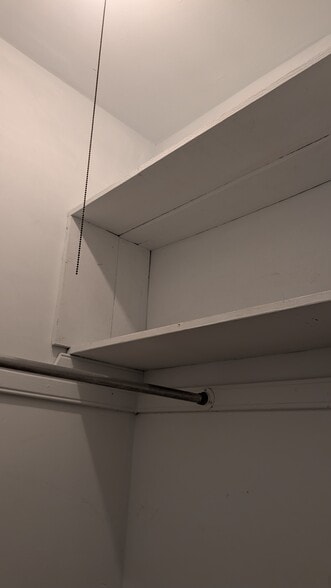 Storage Shelving - 4219 N Paulina St