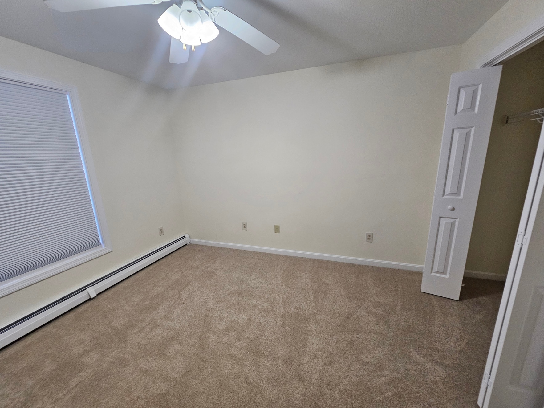 Bedroom - 585 High St