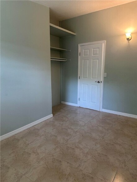 Building Photo - 2156 18th St