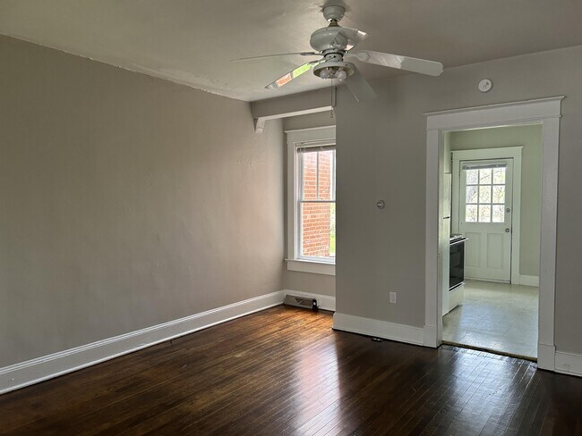 Building Photo - 224 East St