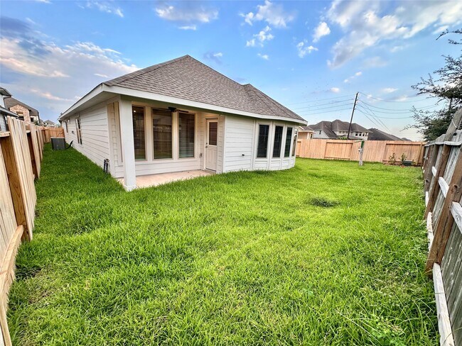 Building Photo - 20834 Wilde Redbud Trl