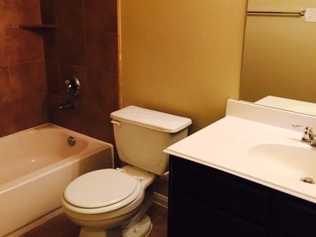 Building Photo - 5847 Plantation Forest Dr