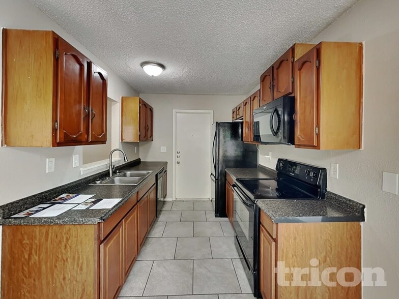 Building Photo - 5015 Walt Schirra St