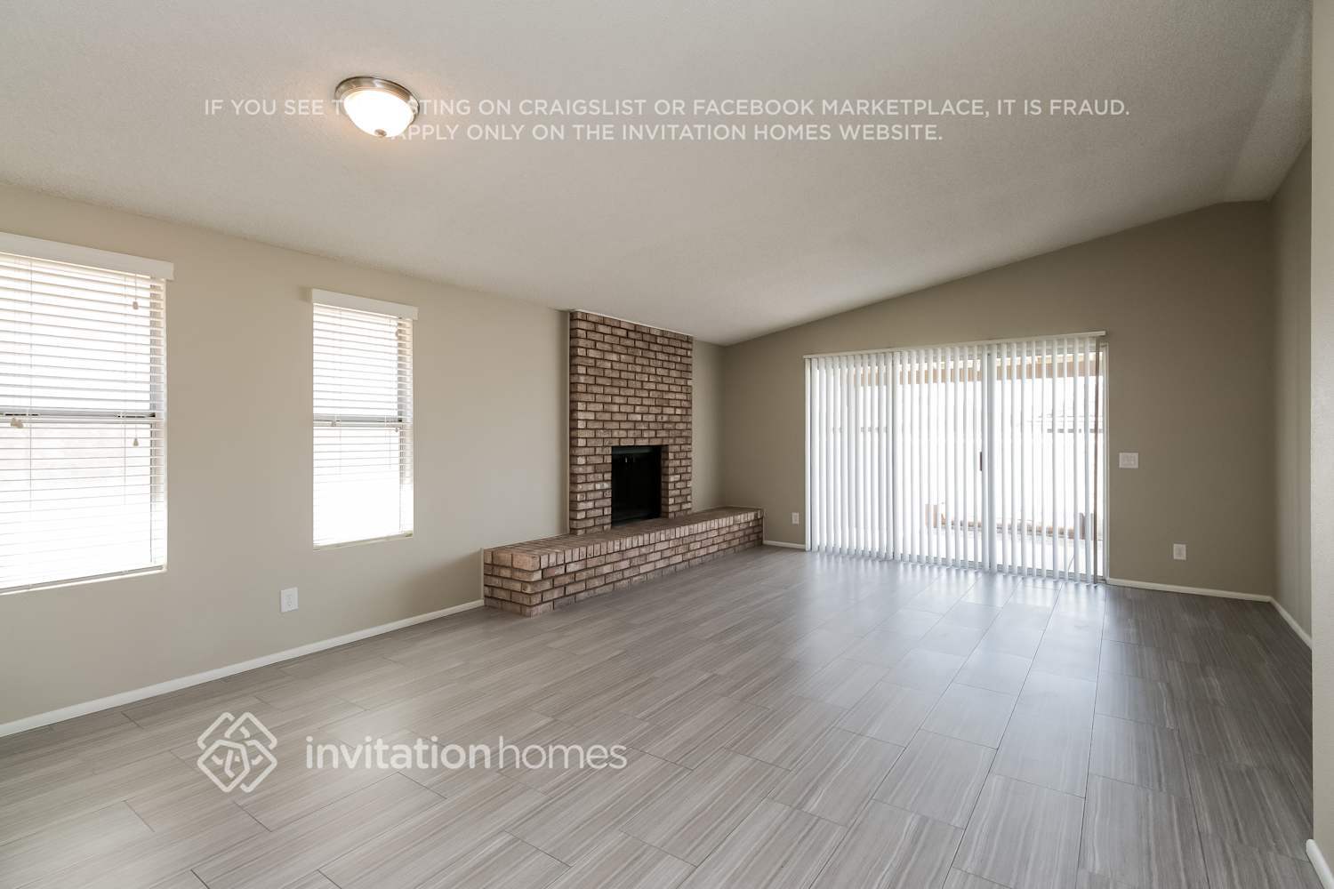 Building Photo - 2140 N College Ct