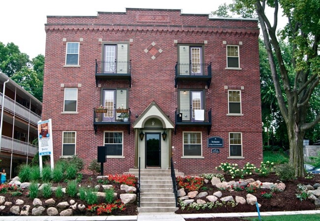 Building Photo - The Madison