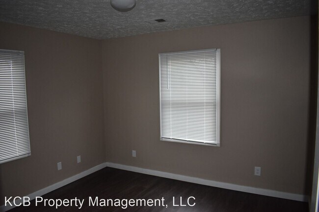 Building Photo - 1800-1819 Kraig Dr