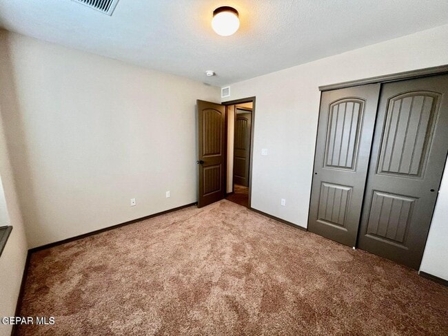 Building Photo - 12777 Tre Maximiliano Ave