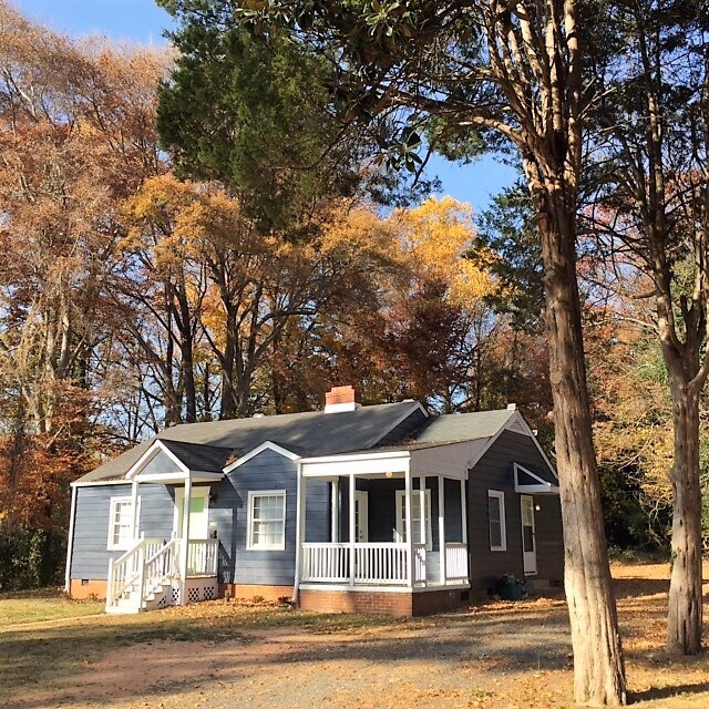 Primary Photo - 1328 Skyview Rd