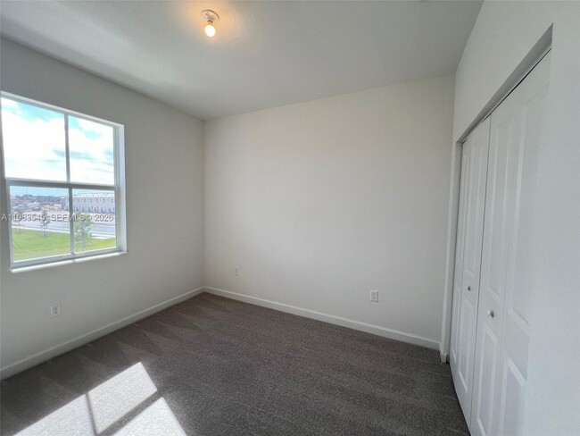 Building Photo - 2383 NW 122nd Ter