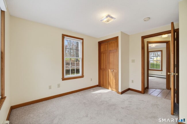 Building Photo - 329 Howd Rd