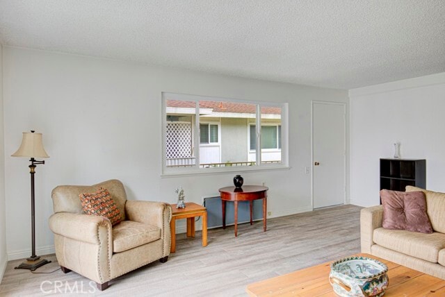 Building Photo - 281 Avenida Carmel