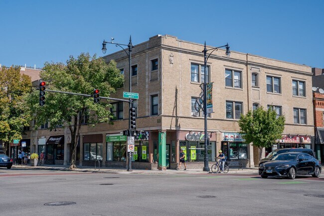Primary Photo - Lincoln Square/Ravenswood - Studio w/ Eat-...