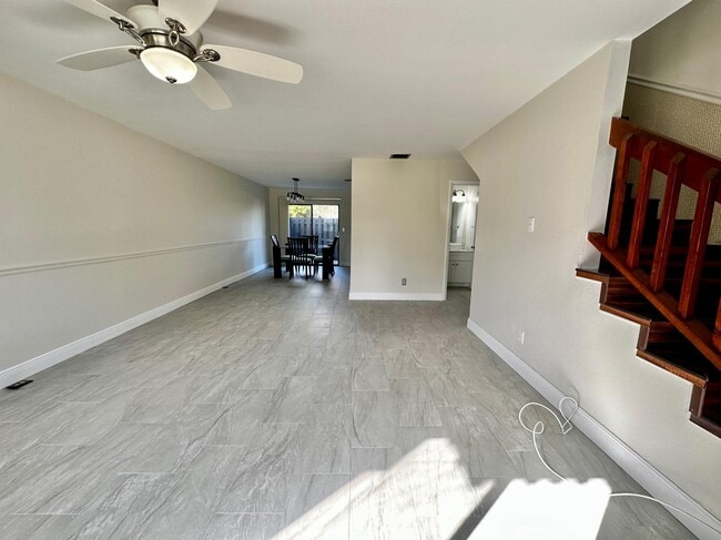 Building Photo - 5704 Channel Dr