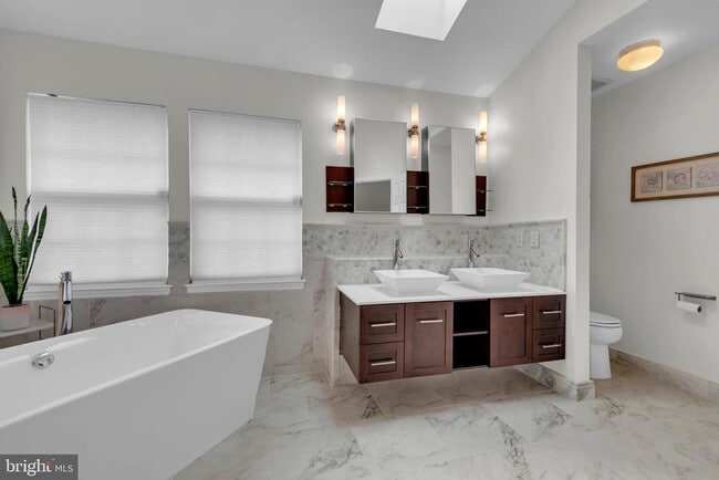 Building Photo - 1402 Bermuda Dunes Ct