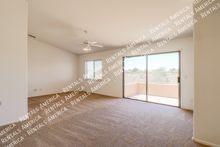 Building Photo - 17547 W Coyote Trail Dr