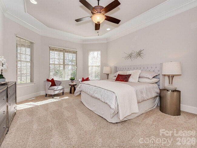 Building Photo - 1825 Mill Chase Ln