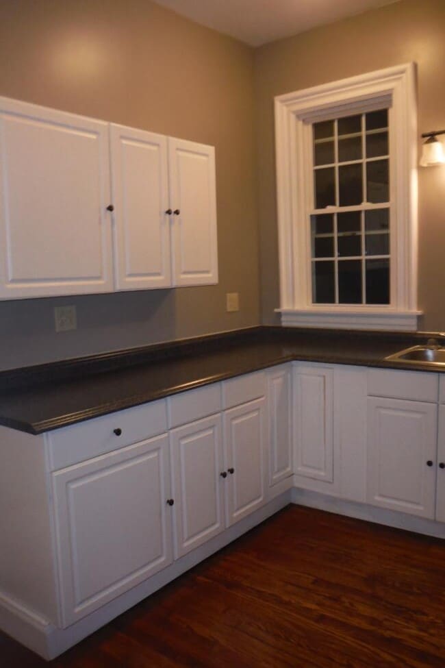 Building Photo - 197 Spring St