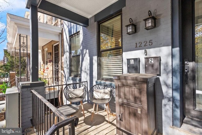 Building Photo - 1225 Park Rd NW