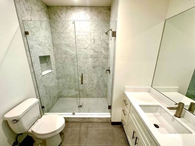 Building Photo - 19241 Carlton Ave