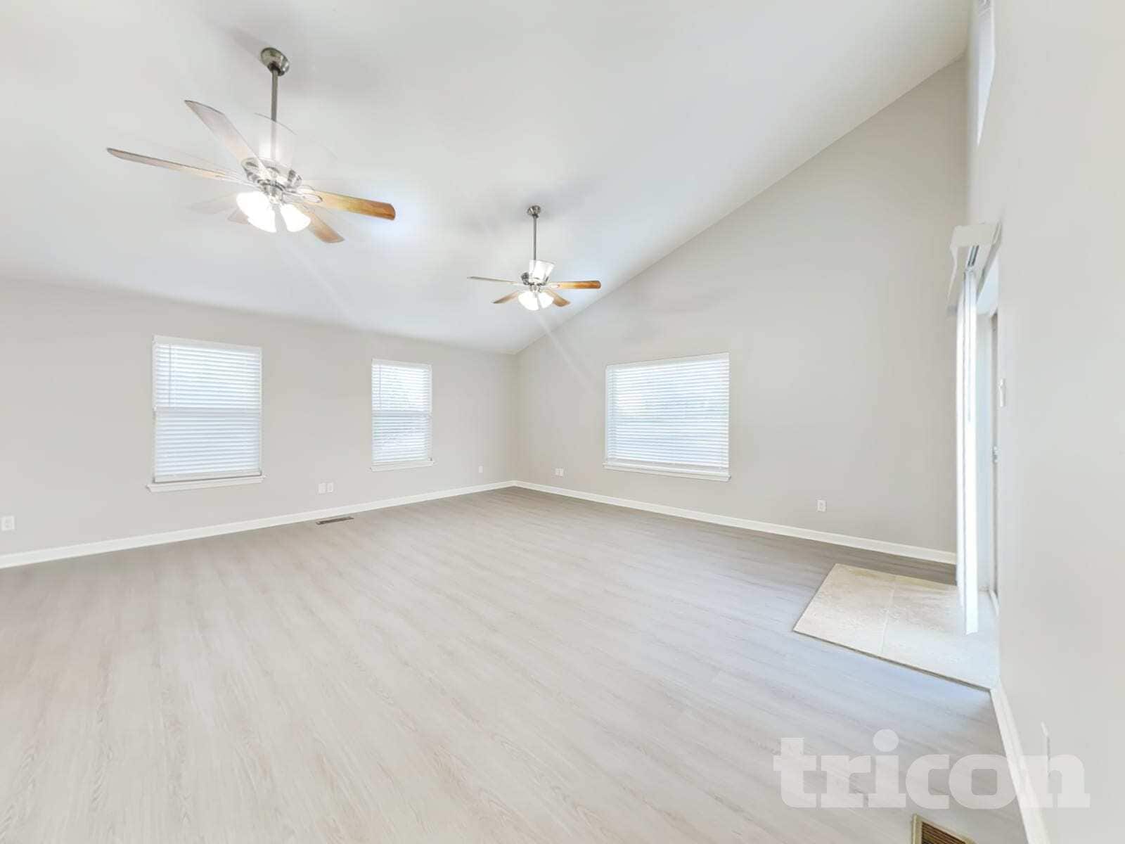 Building Photo - 9800 Denali Rd NE