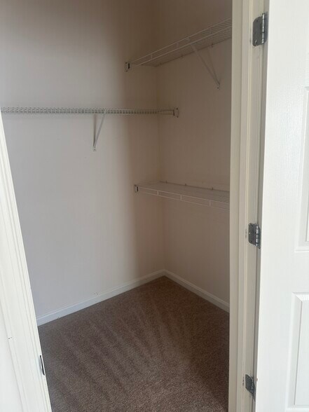 2nd BR closet - 4860 Eisenhower Ave