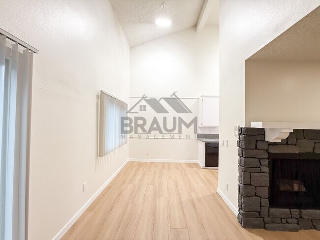 Building Photo - 13347 Victory Blvd