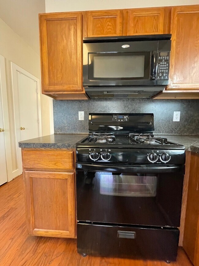 Building Photo - 11928 Prior Park Dr