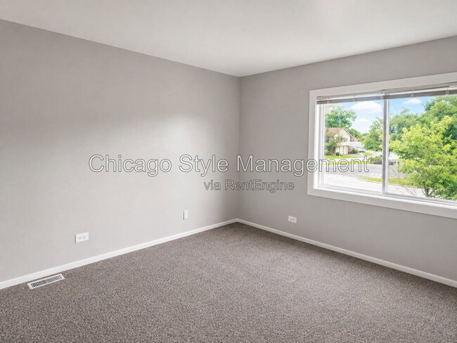Building Photo - 748 Manteca Ct
