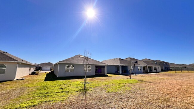 Building Photo - Spacious 3 Bedroom / 2 Bathroom Home in Mt Dora’s Timberwalk Community – AVAILABLE NOW!