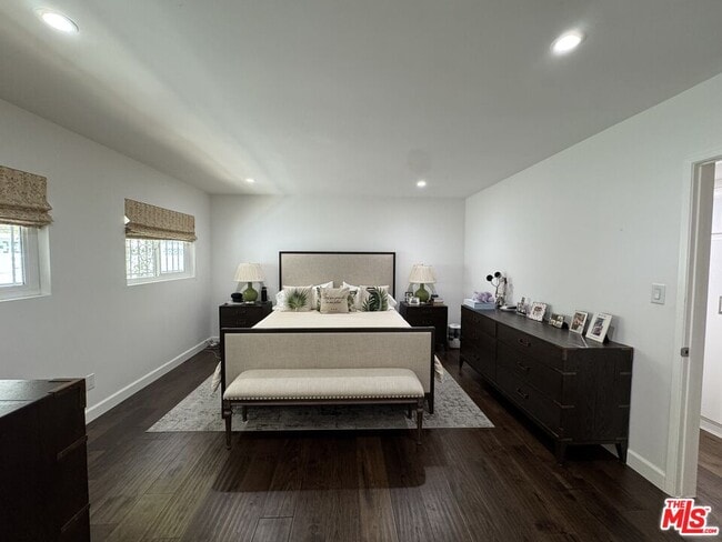 Building Photo - 5256 Los Franciscos Way