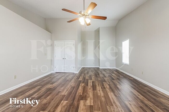 Building Photo - 1237 Niagara Ln