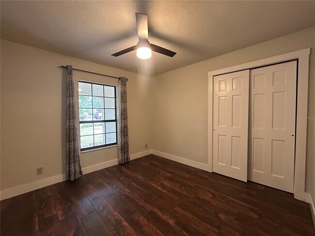 Building Photo - 3322 NW 39th Ter