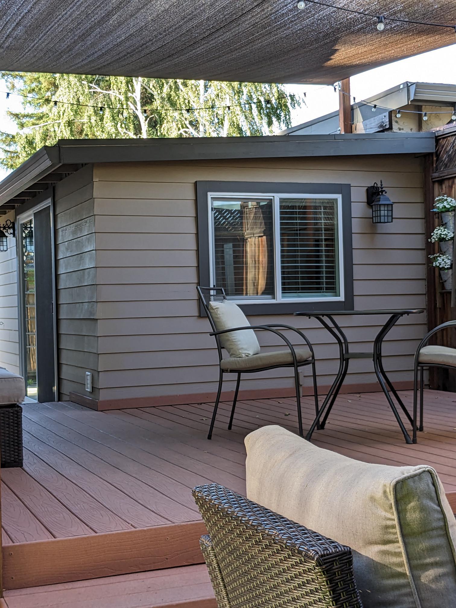 Patio Deck - 161 Grant St