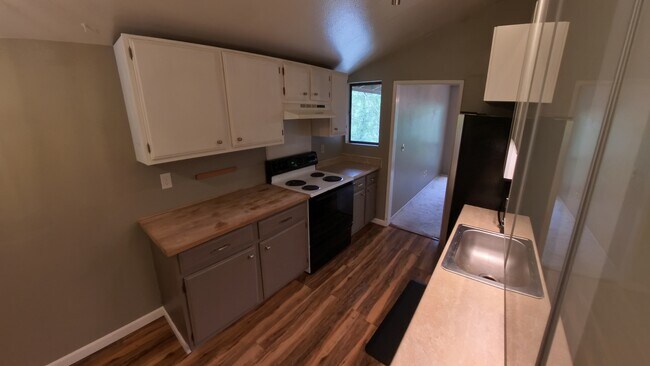 Building Photo - 19124 61st Place NE