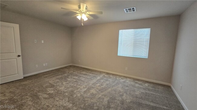 Building Photo - 988 Gearus Pl