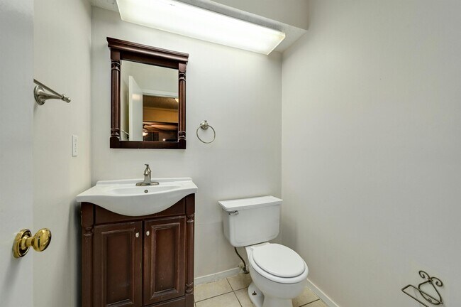 Building Photo - 8400 Jamestown Dr