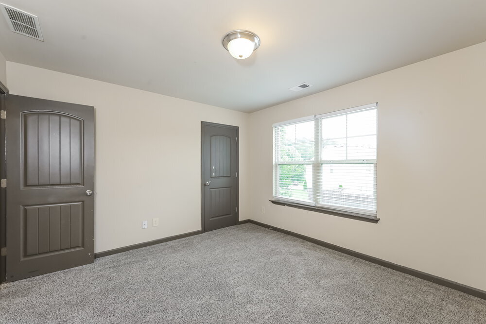 Building Photo - 611 Sweet Ashley Way