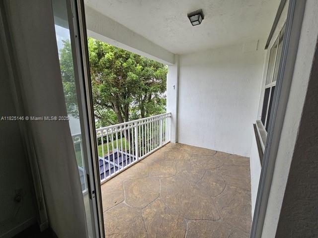 Building Photo - 8406 NW 108th Pl