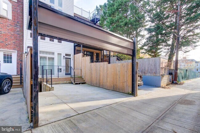 Building Photo - 2228 13th St NW