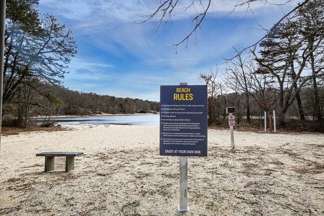 Building Photo - 185 Cotuit Rd